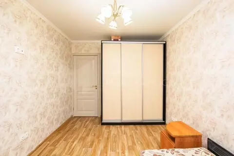 2-к кв. Тюменская область, Тюмень Солнечный проезд, 22 (56.1 м)