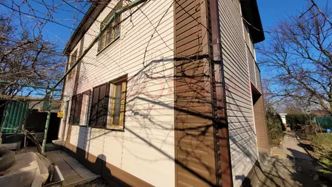 Дом в Ростовская область, Аксай ул. Александра Донцова (96 м)