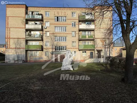 1к в 4-комнатной квартире (11.9 м)