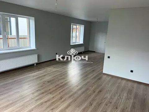 Дом в Башкортостан, Стерлитамакский район, Отрадовский сельсовет, д. ...