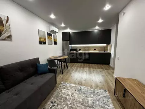 1-к кв. Тюменская область, Тюмень ул. Тимофея Чаркова, 93 (41.0 м)