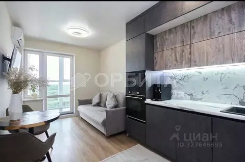 2-к кв. Тюменская область, Тюмень ул. Парада Победы, 9 (49.1 м)