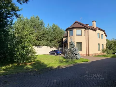 Коттедж в Санкт-Петербург, Санкт-Петербург, Петергоф Средний пер., 3 ...
