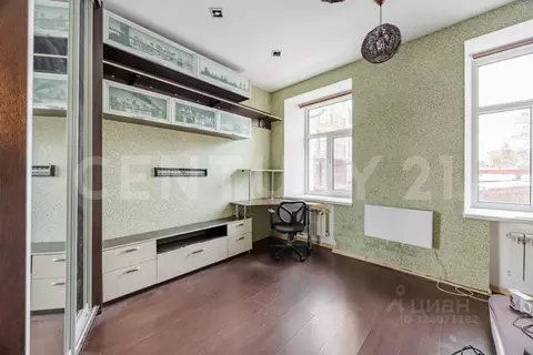 4-к кв. Санкт-Петербург ул. Черняховского, 27 (67.5 м)