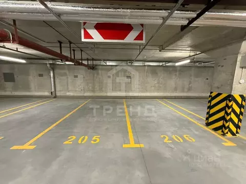 Гараж в Санкт-Петербург Светлановский просп., 14к1 (13 м)