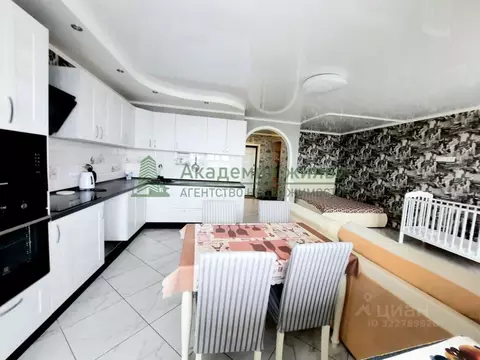 Студия Саратовская область, Энгельс Красноармейская ул., 88А (44.0 м)