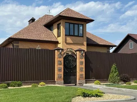 Дом в Белгородская область, Старооскольский городской округ, с. ...