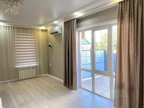 Дом в Оренбургская область, Соль-Илецк ул. Парижских Коммунаров, 38 ...