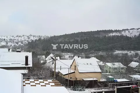 Дом в Крым, Симферопольский район, Чистенское с/пос, с. Фонтаны, ...