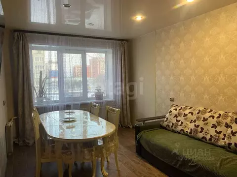 3-к кв. Курганская область, Курган Заозерный жилрайон, 3-й мкр, 8 ...