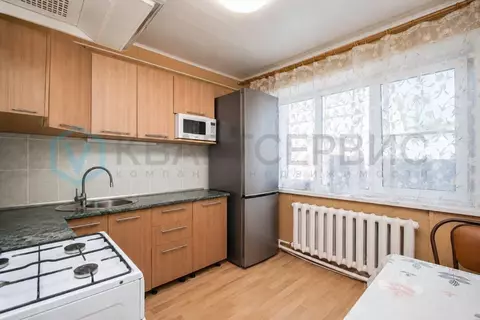Дом в Омская область, с. Азово ул. Сибирская, 8 (64 м)