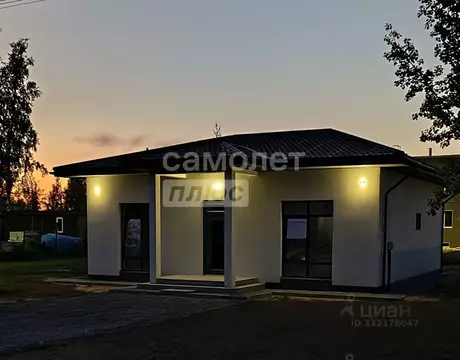 Дом в Ленинградская область, Ломоносовский район, Виллозское городское ...