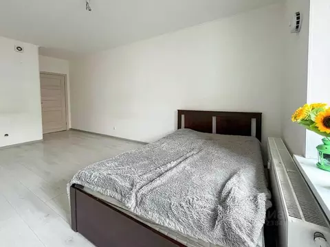 Студия Санкт-Петербург ул. Генерала Кравченко, 3к2 (24.9 м)