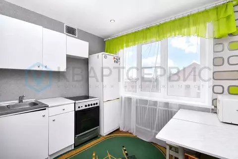 1-к кв. Омская область, Омск просп. Космический, 101к1 (33.0 м)