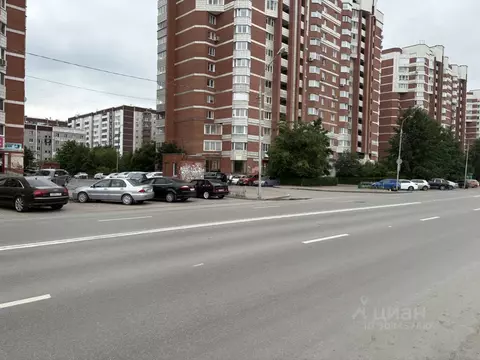 Торговая площадь в Свердловская область, Екатеринбург ул. Академика ...