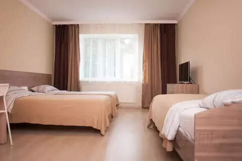 1-к кв. Калужская область, Малоярославецкий район, Маклино с/пос, с. ...