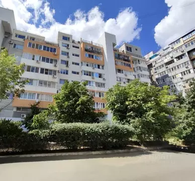 3-к кв. Волгоградская область, Волгоград ул. 51-й Гвардейской Дивизии, ...