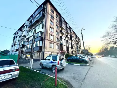 2-к кв. Краснодарский край, Армавир Новороссийская ул., 75 (65.0 м)