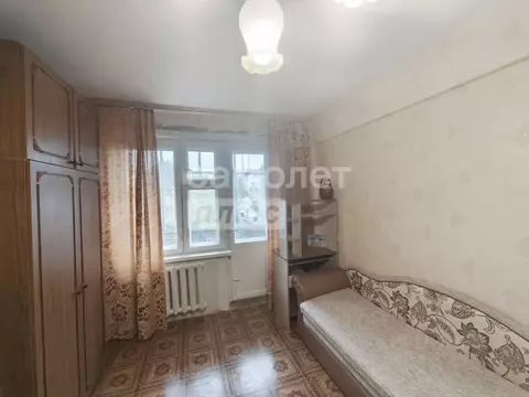 3-к кв. Калужская область, Дзержинский район, Льва Толстого с/пос, с. ...