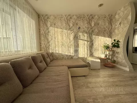 3-к кв. Ямало-Ненецкий АО, Новый Уренгой Ленинградский просп., 4Б ...