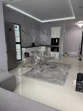 2-к кв. Тюменская область, Тюмень ул. Мельникайте, 36 (50.0 м)