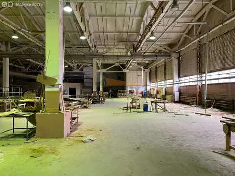 Производственное помещение (1404 м)