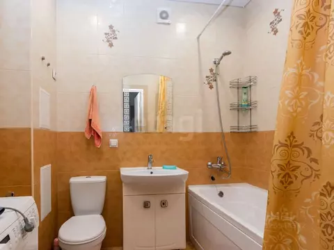 1-к кв. Тюменская область, Тюмень ул. Мельникайте, 138А/1 (38.0 м)