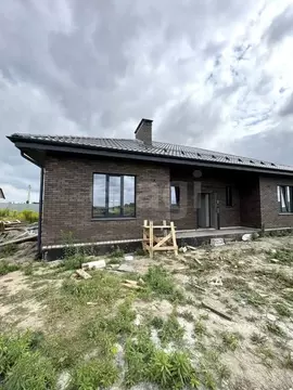 Дом в Брянская область, Брянский район, Отрадненское с/пос, с. ...