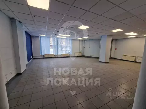 Помещение свободного назначения в Омская область, Омск просп. Карла ...