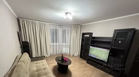 2-к кв. Калужская область, Калуга ул. 65 лет Победы, 29 (60.0 м)