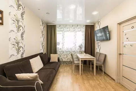 2-к кв. Тюменская область, Тюмень ул. Бакинских Комиссаров, 3к1 (52.0 ...