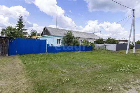 Дом в Тюменская область, Ялуторовский район, с. Киева ул. Совхозная ...