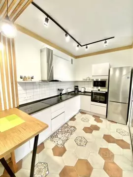 1-к кв. Крым, Ялта ул. Игнатенко, 9с1 (60.0 м)