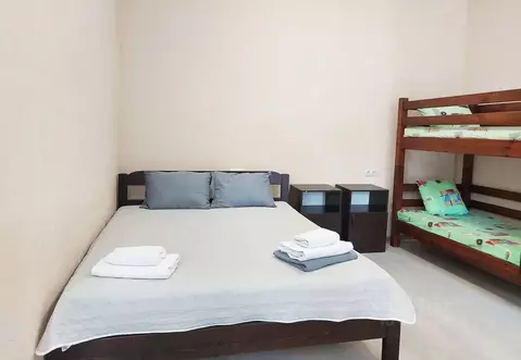 Комната Крым, Керчь ул. Первых Космонавтов, 11