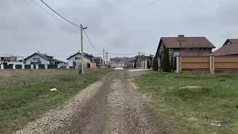 Участок в Краснодарский край, Краснодар ул. Имени И.К. Кожанова (8.0 ...