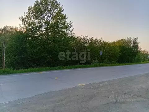 Участок в Сахалинская область, Долинский городской округ, с. Сокол ул. ...