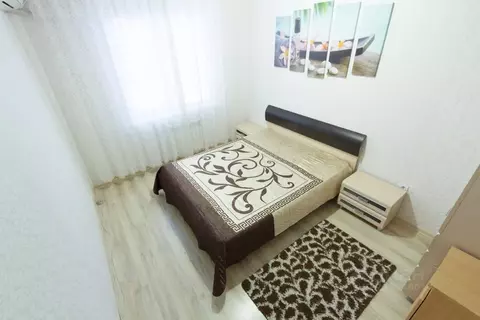 2-к кв. Астраханская область, Астрахань ул. Савушкина, 6Е (70.0 м)