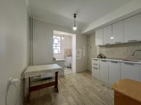 3-к кв. Калмыкия, Элиста 7-й мкр, 2к1 (68.9 м)