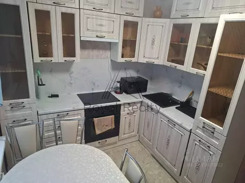 3-к кв. Санкт-Петербург пос. Шушары, ул. Валдайская, 6к1 (84.0 м)