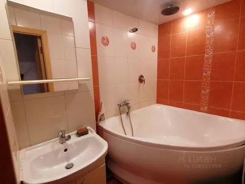 2-к кв. Санкт-Петербург пос. Металлострой, ул. Богайчука, 28 (52.0 м)