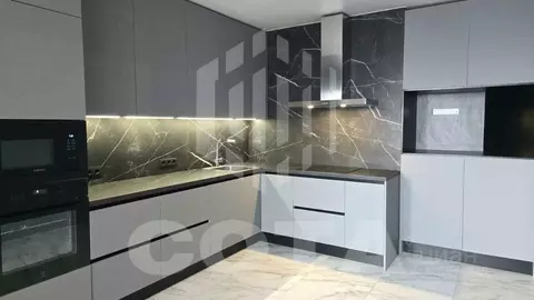 3-к кв. Воронежская область, Воронеж просп. Труда, 68 (81.5 м)