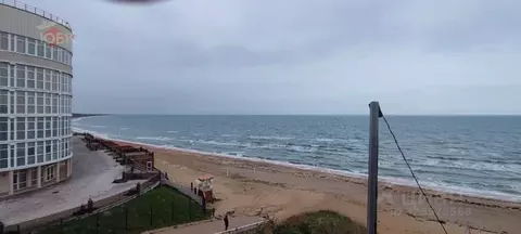 Участок в Крым, Ленинский район, Семисотское с/пос, с. Каменское  (6.0 ...