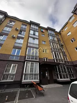 2-комнатная квартира: Владикавказ, улица Шамиля Джикаева, 10 (92.2 м)