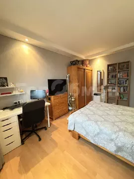 Продается 3-комнатная квартира