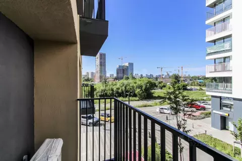 Студия Тюменская область, Тюмень ул. Газовиков, 38к1 (23.4 м)