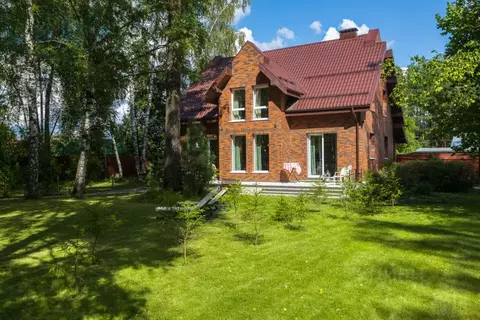 Дом в Московская область, Пушкино Заветы Ильича мкр, ул. Циолковского, ...