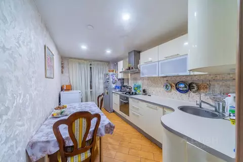 3-к кв. Саратовская область, Саратов ул. Имени А.П. Чехова, 6А (81.4 ...