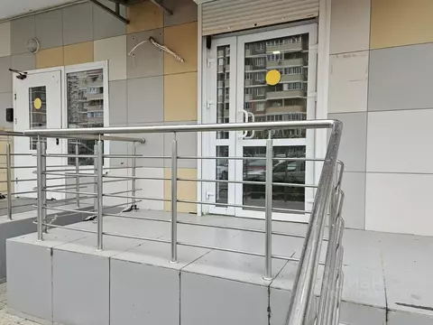 Помещение свободного назначения в Краснодарский край, Краснодар ул. ...