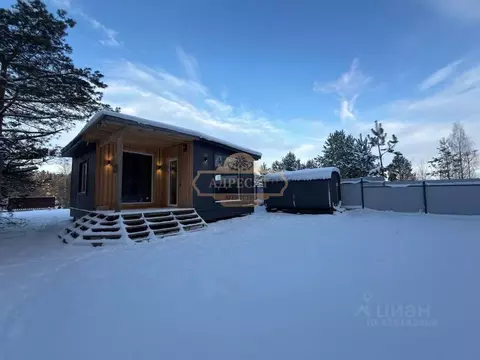 Дом в Ленинградская область, Лужский район, Володарское с/пос, Врево ...