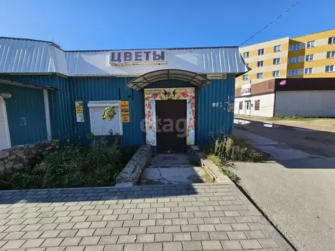 Торговая площадь в Псковская область, Остров ул. Освобождения, 1 (72 ...